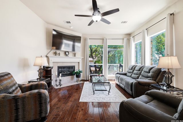 418 Blue Springs, San Antonio, TX 78260