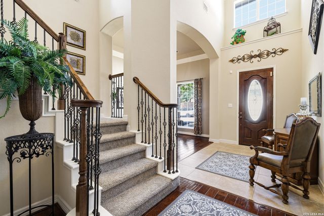 418 Blue Springs, San Antonio, TX 78260