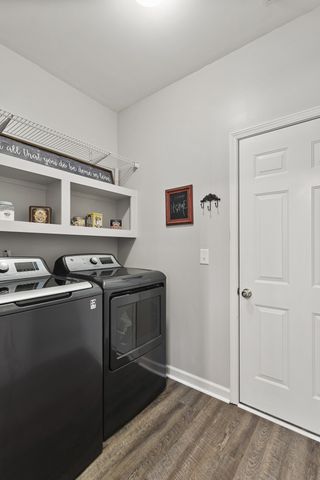 1024 Persimmon Dr, Spring Hill, TN 37174