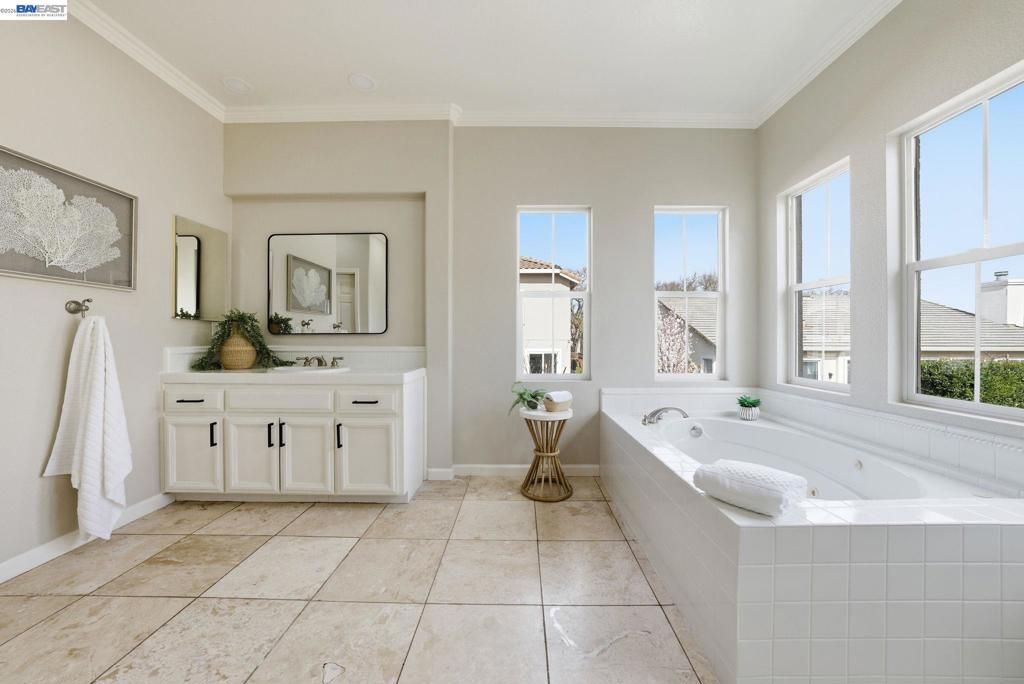 Image 30 of property listing at 177 Elisha Lane, San Ramon, CA 94582