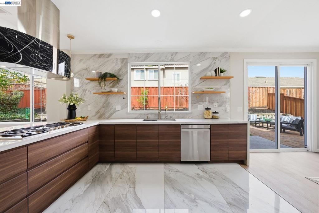 Image 8 of property listing at 177 Elisha Lane, San Ramon, CA 94582