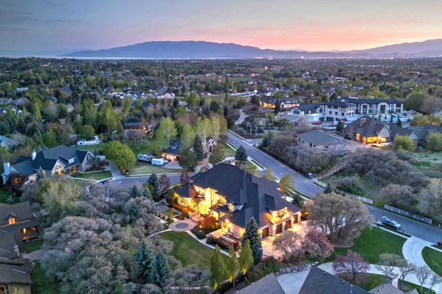 602 N QUAIL HOLLOW LN, Alpine, UT 84004