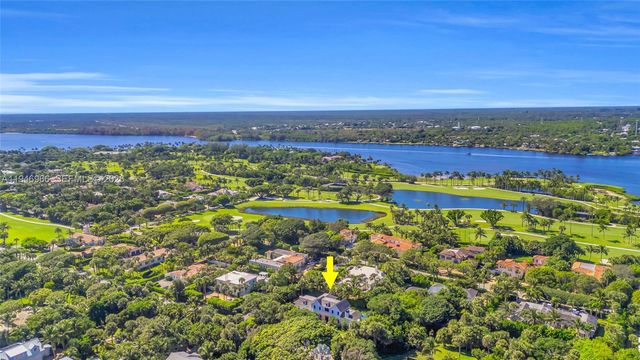 44 S Beach Rd, Hobe Sound, FL 33455