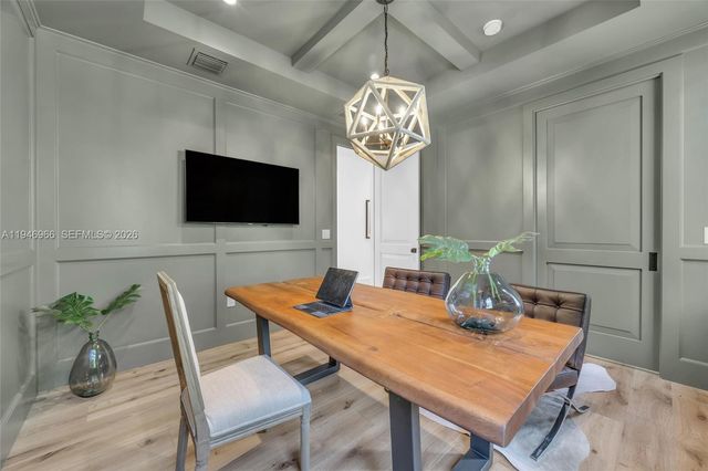 44 S Beach Rd, Hobe Sound, FL 33455