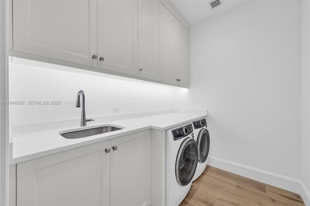 44 S Beach Rd, Hobe Sound, FL 33455