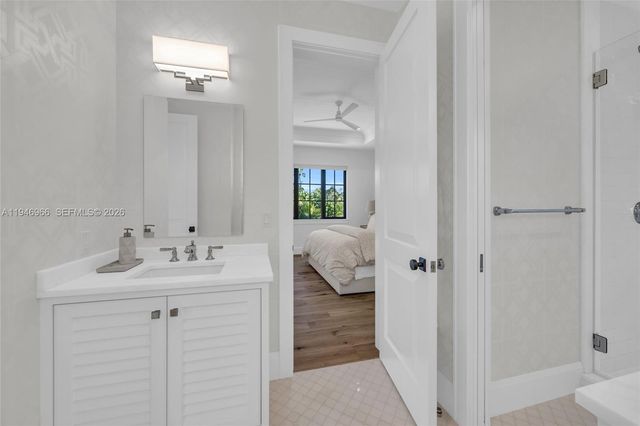 44 S Beach Rd, Hobe Sound, FL 33455