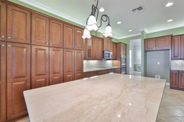 5073 STONE HARBOR CIR, Wimauma, FL 33598