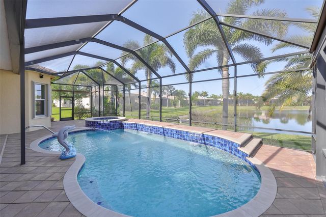 5073 STONE HARBOR CIR, Wimauma, FL 33598