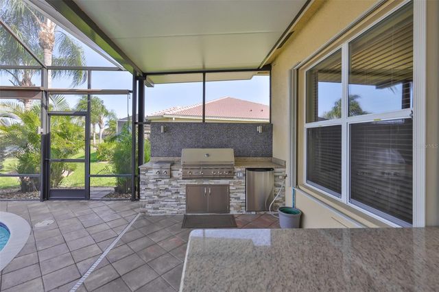 5073 STONE HARBOR CIR, Wimauma, FL 33598