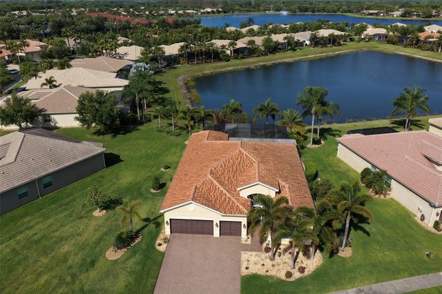 5073 STONE HARBOR CIR, Wimauma, FL 33598