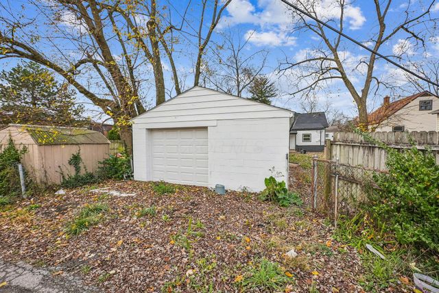 2888 Howey Road, Columbus, OH 43224