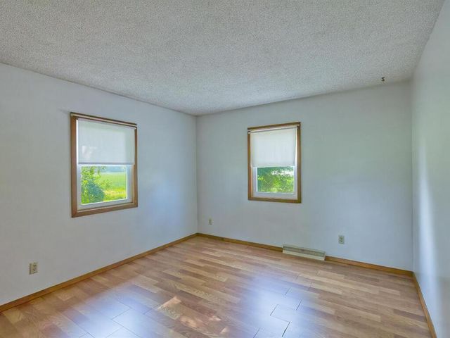 10864 117th Street SW, Winsted, MN 55395