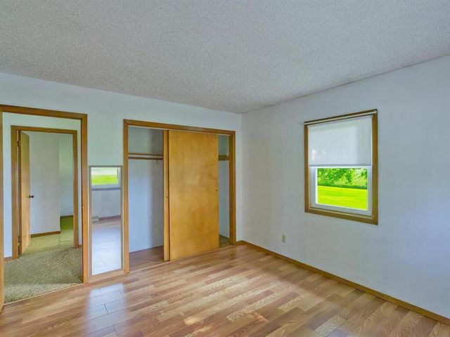 10864 117th Street SW, Winsted, MN 55395