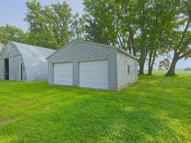 10864 117th Street SW, Winsted, MN 55395