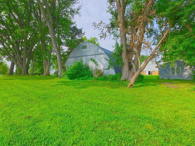 10864 117th Street SW, Winsted, MN 55395