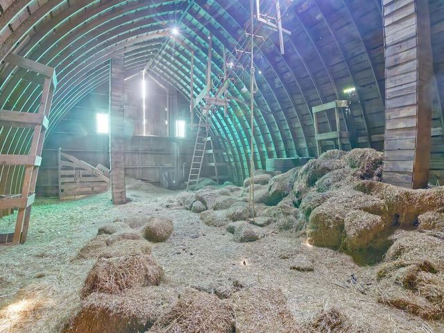 10864 117th Street SW, Winsted, MN 55395