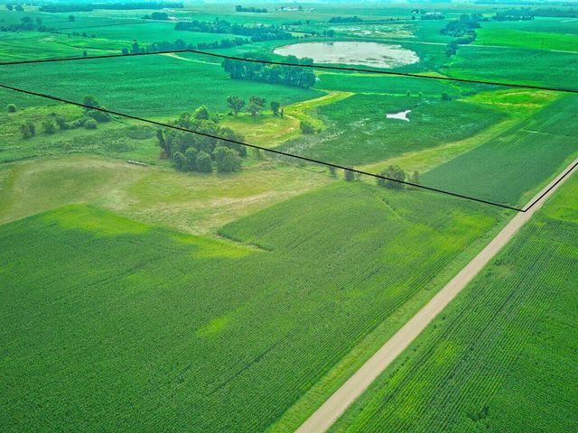 10864 117th Street SW, Winsted, MN 55395