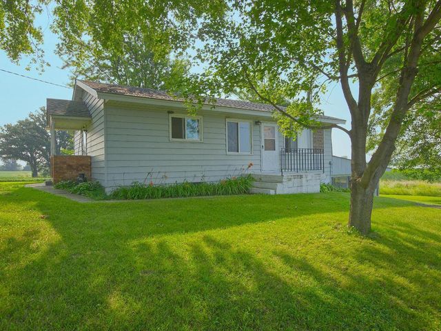 10864 117th Street SW, Winsted, MN 55395