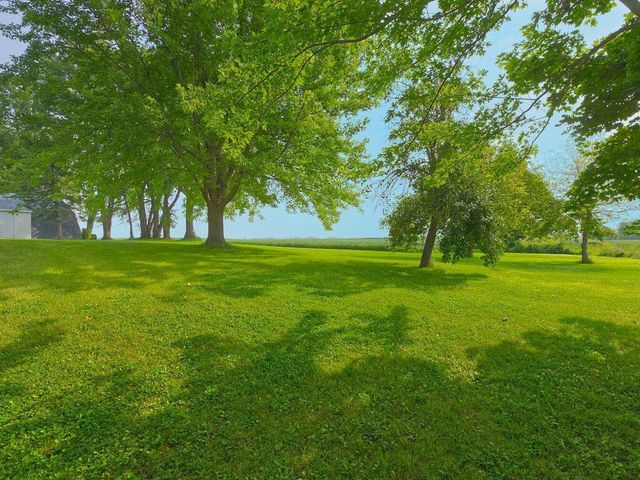 10864 117th Street SW, Winsted, MN 55395