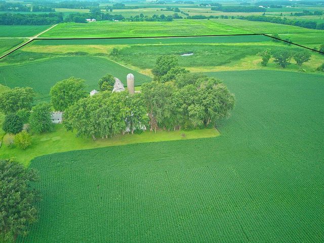 10864 117th Street SW, Winsted, MN 55395