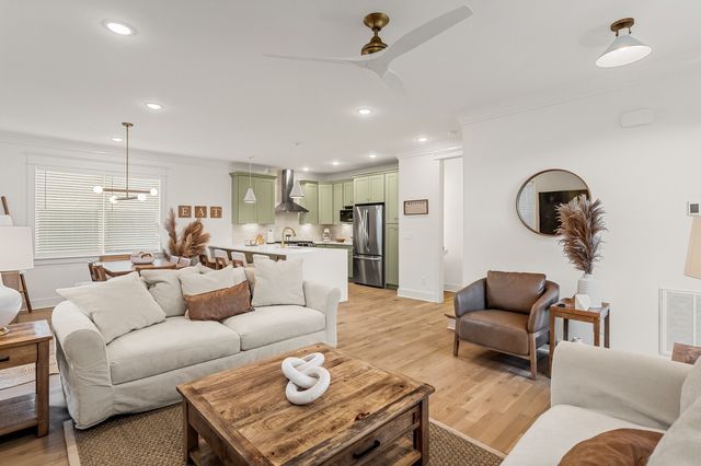 5011C Illinois Ave, Nashville, TN 37209