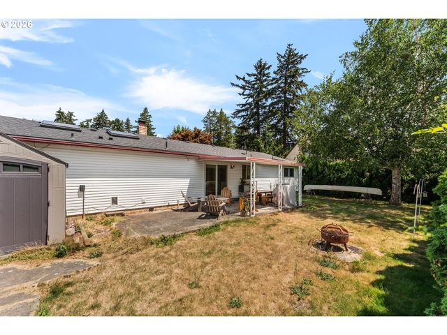 11064 Se MARKET St, Portland, OR 97216