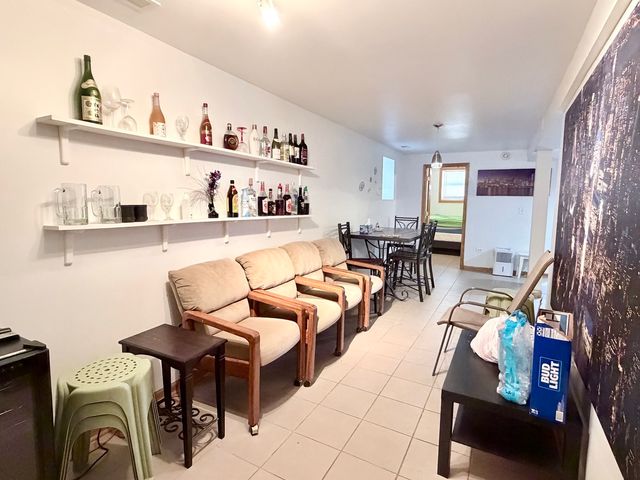4024 S Artesian Avenue, Chicago, IL 60632