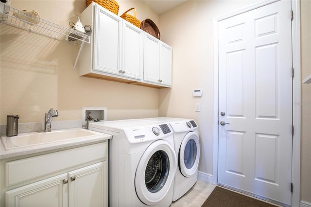 8674 BRIDGEPORT BAY, Mount Dora, FL 32757