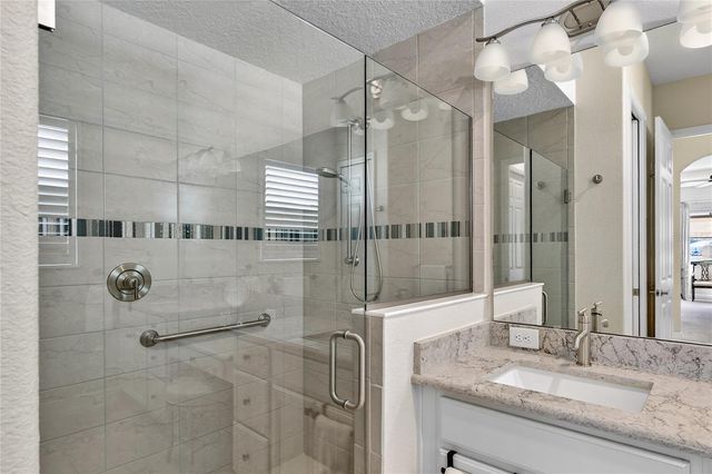 8674 BRIDGEPORT BAY, Mount Dora, FL 32757