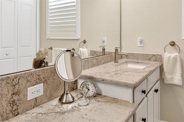 8674 BRIDGEPORT BAY, Mount Dora, FL 32757