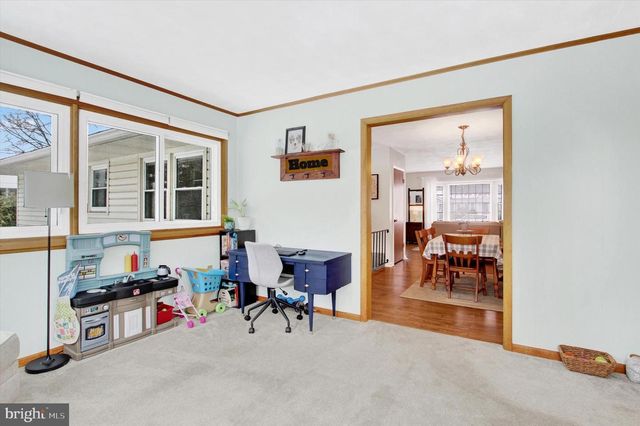 181 WOODCREST DR, Gettysburg, PA 17325