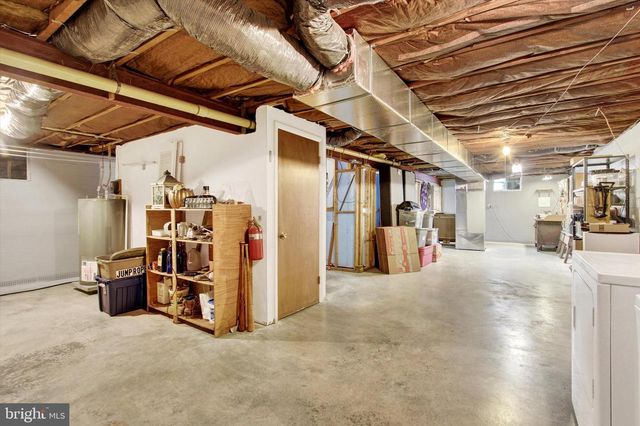 181 WOODCREST DR, Gettysburg, PA 17325