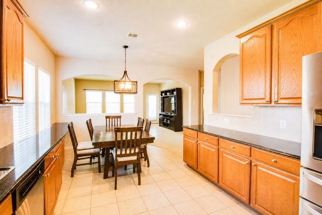 5005 Spyglass Hill Lane, Denton, TX 76208
