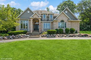 7310 Hillside Drive, Spring Grove, IL 60081