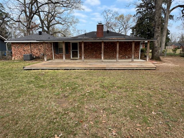 919 Candler Avenue, Shreveport, LA 71107