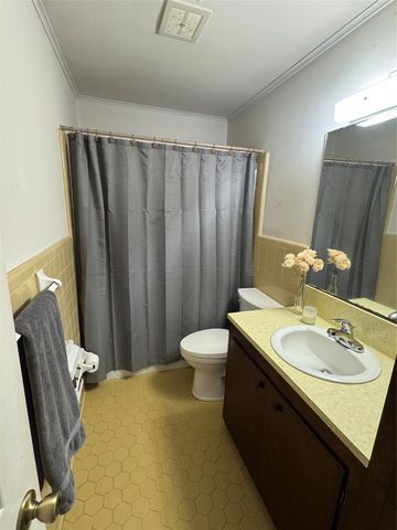 919 Candler Avenue, Shreveport, LA 71107