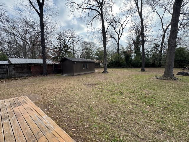 919 Candler Avenue, Shreveport, LA 71107