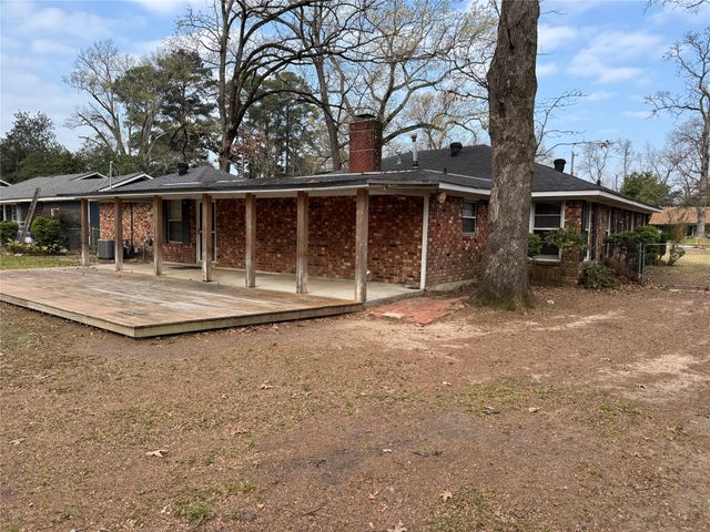 919 Candler Avenue, Shreveport, LA 71107