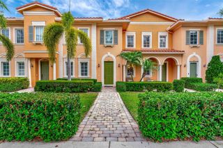 563 Dakota Drive, Jupiter, FL 33458