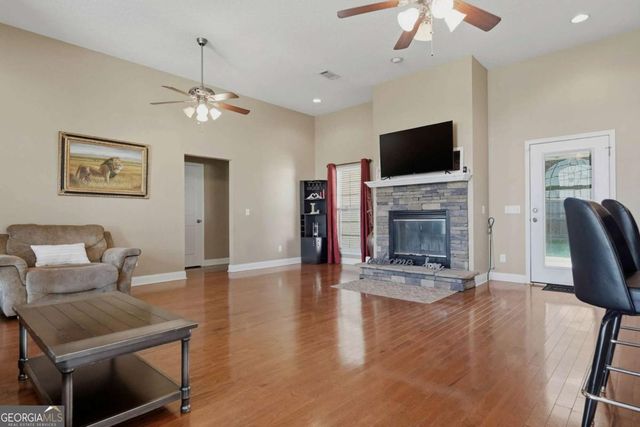 112 Manor Drive, Fitzgerald, GA 31750