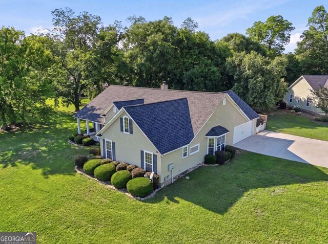 112 Manor Drive, Fitzgerald, GA 31750