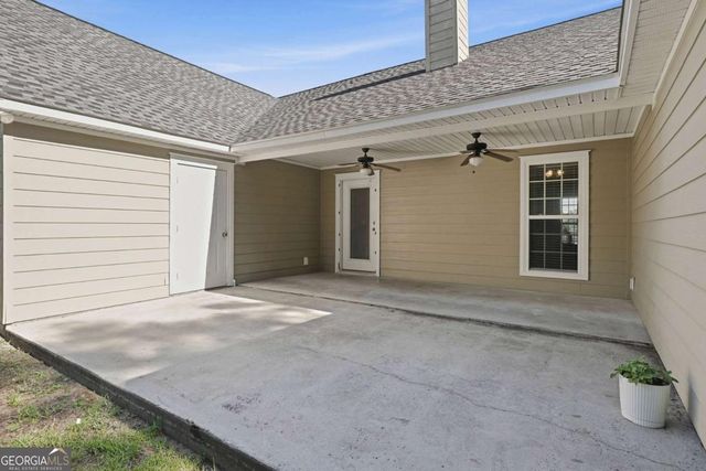 112 Manor Drive, Fitzgerald, GA 31750
