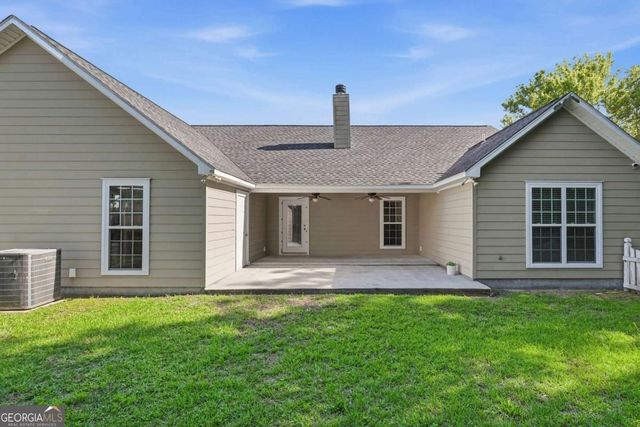 112 Manor Drive, Fitzgerald, GA 31750