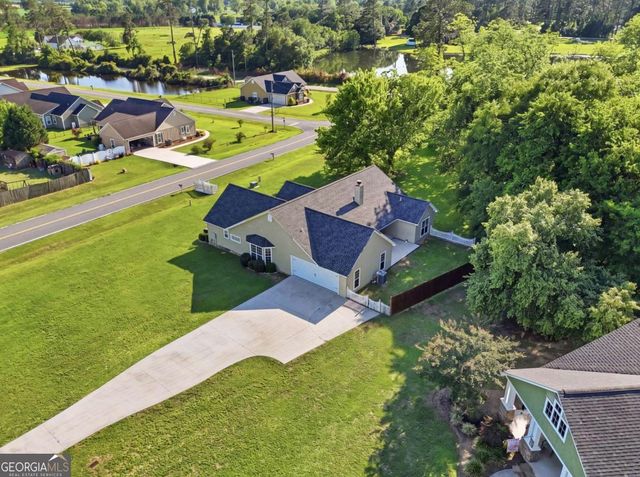 112 Manor Drive, Fitzgerald, GA 31750