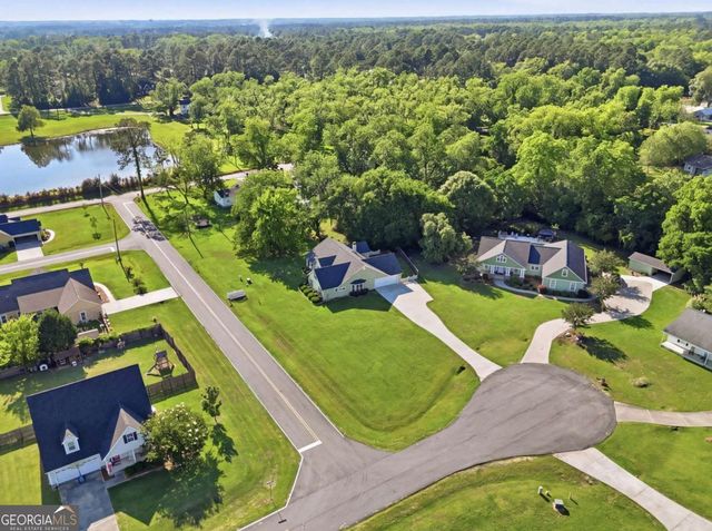 112 Manor Drive, Fitzgerald, GA 31750