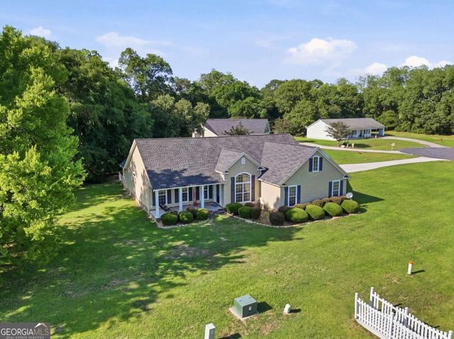 112 Manor Drive, Fitzgerald, GA 31750