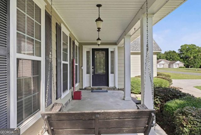 112 Manor Drive, Fitzgerald, GA 31750