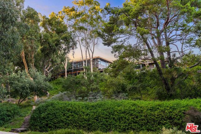 3655 Mcanany Way, Malibu, CA 90265