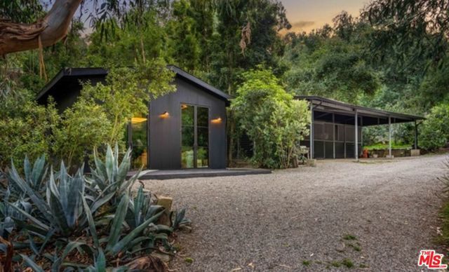3655 Mcanany Way, Malibu, CA 90265