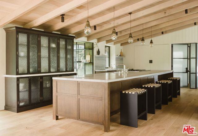 3655 Mcanany Way, Malibu, CA 90265